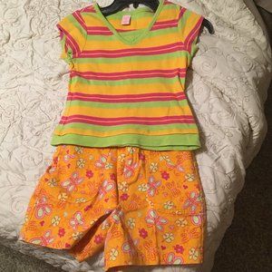 Girls shorts set